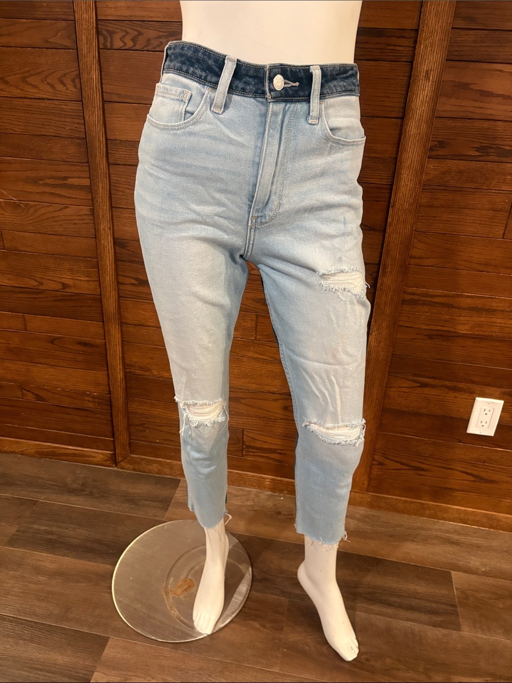 Hollister Light & Dark Two-Tone High-Rise Cropped Jeans